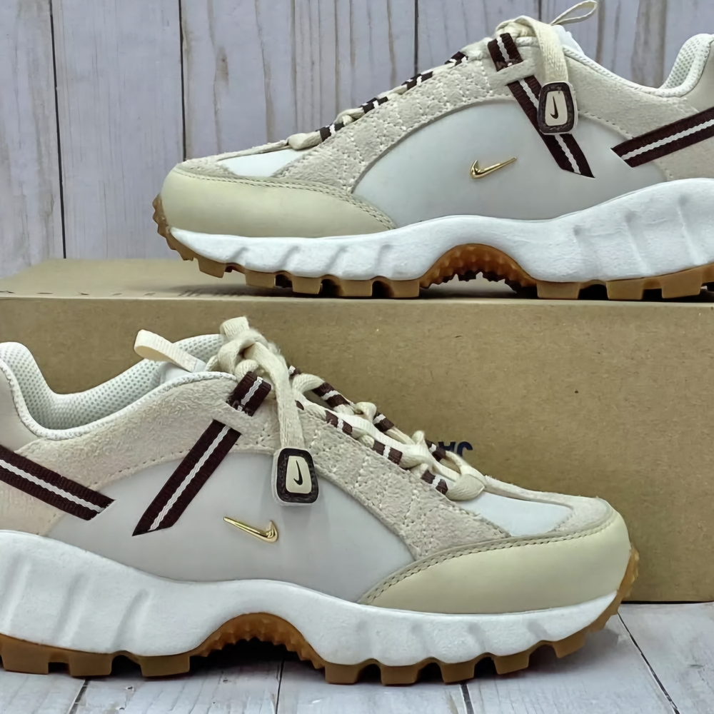 Nike Cream and Brown Trail Sneakers
